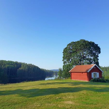 Villa Gladtjaern Smedjebacken Exterior foto