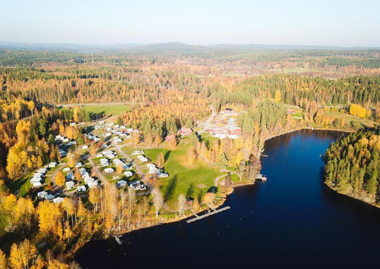 Villa Gladtjaern Smedjebacken Exterior foto