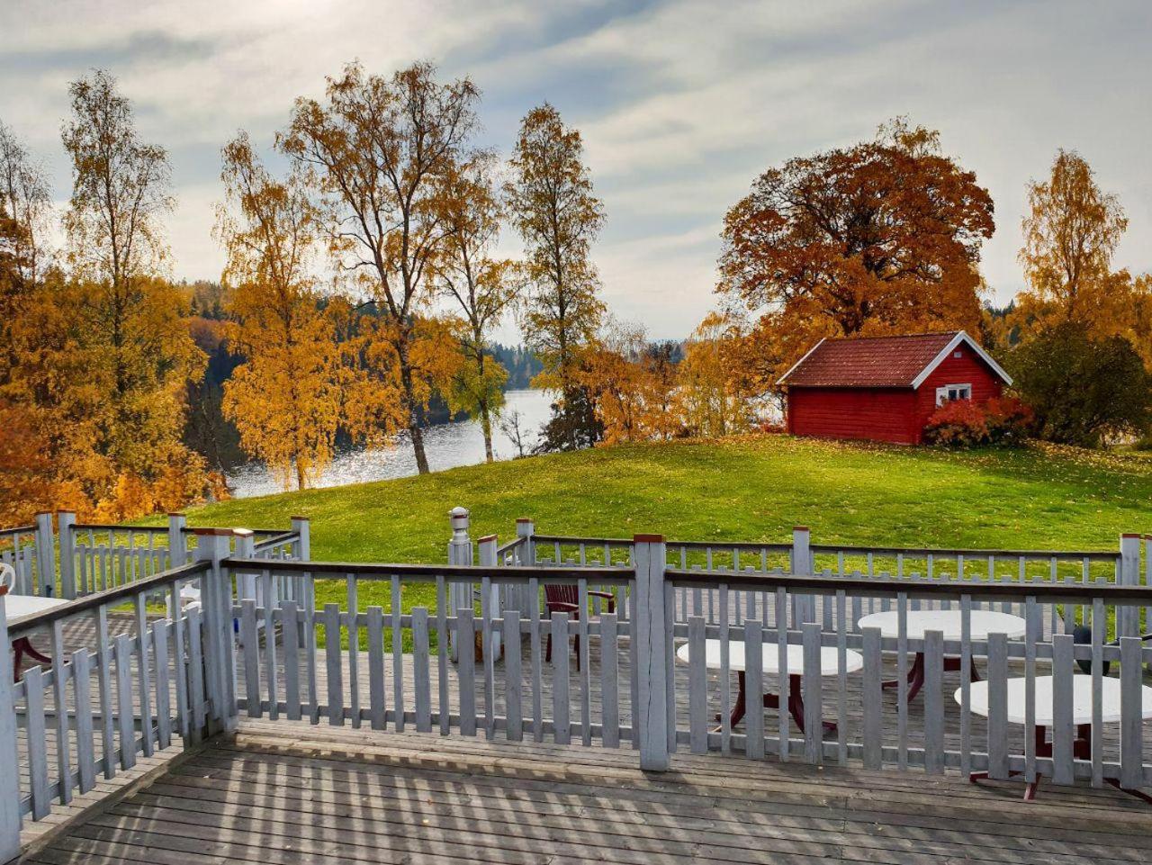 Villa Gladtjaern Smedjebacken Exterior foto