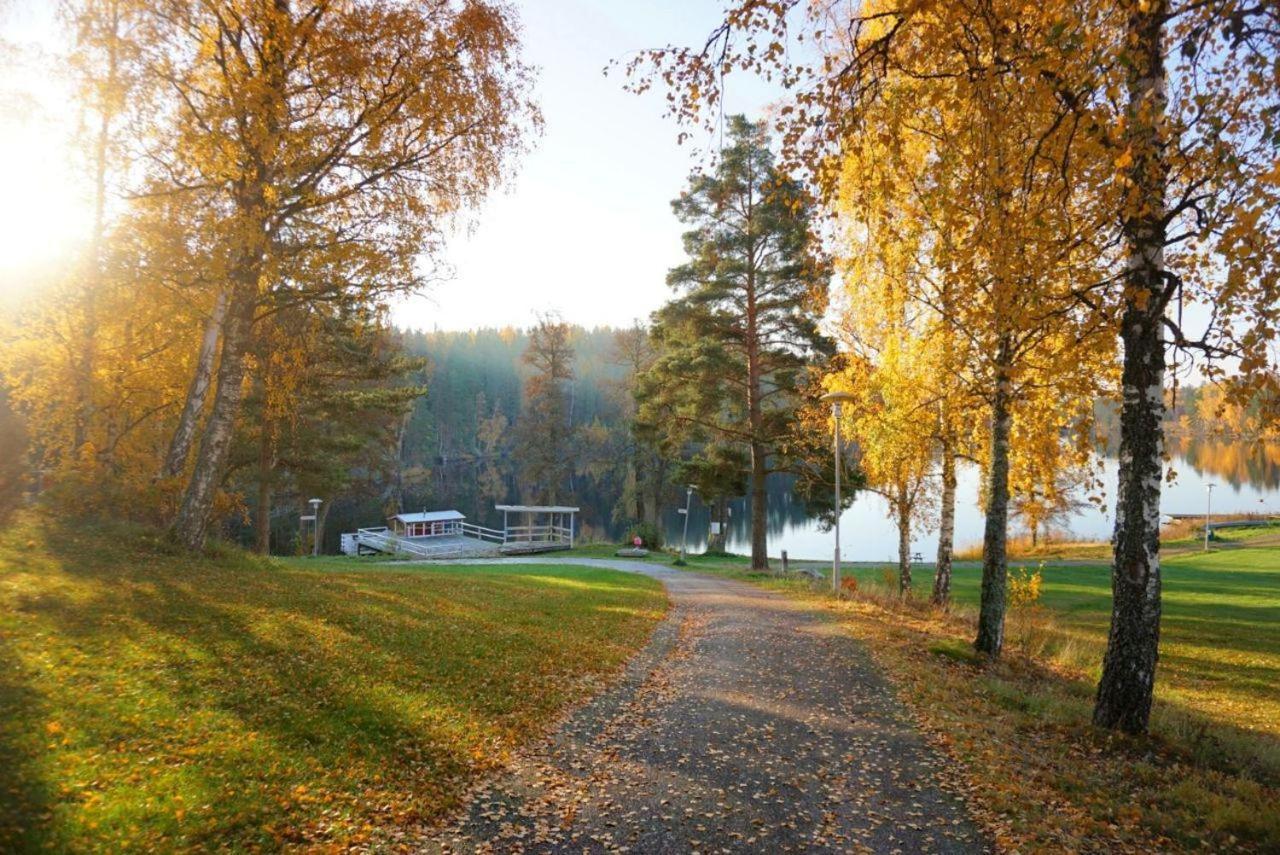 Villa Gladtjaern Smedjebacken Exterior foto